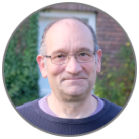 headshot of Julian Parkhill