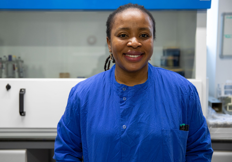 Chioma Achi in the lab